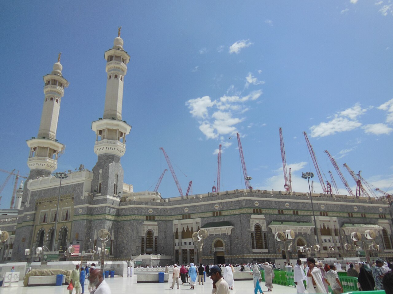 Exterior view of Masjid al-Haram in Makkah